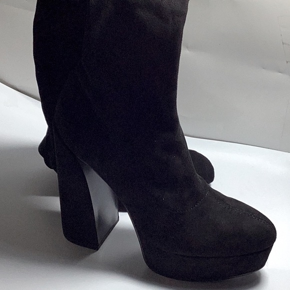 GUESS Women’s Cristy Heavy Platform Over The Knee Boots Black Size 8.5M - Picture 3 of 5